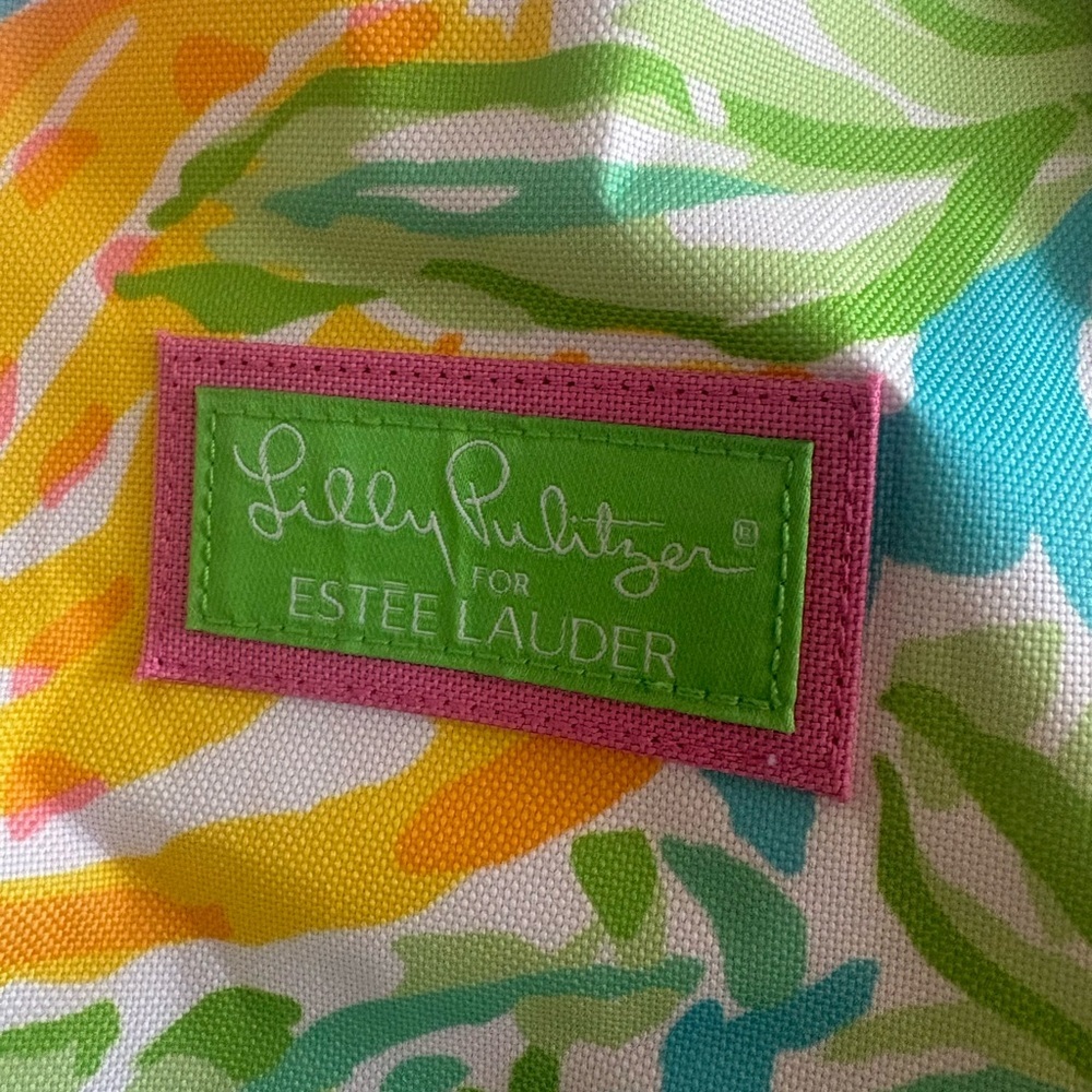 Lilly Pulitzer Estee Lauder Women's Tote Lilly's Lemon Print Bag Carryall 17"X14 - Picture 4 of 5